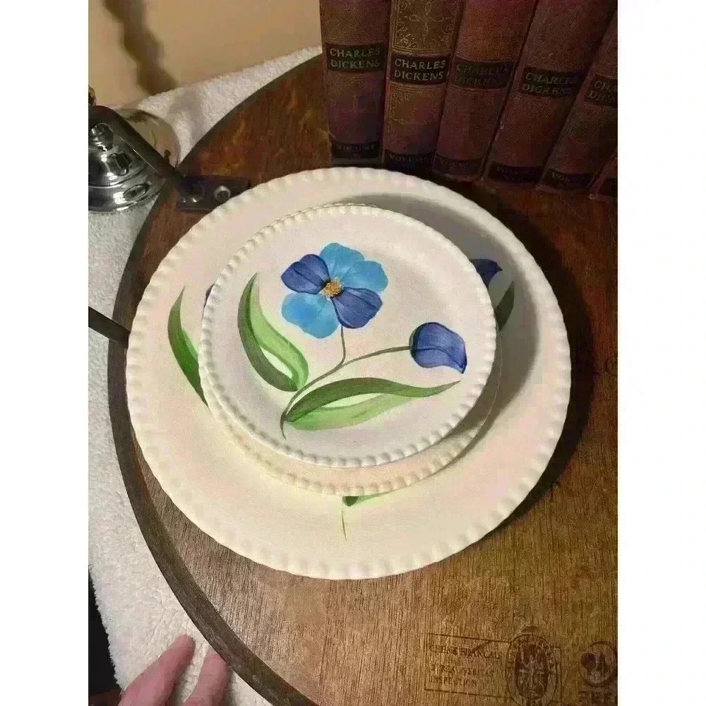 Blue Ridge Southern Potteries Spring Glory 8 pieces  Blue Flowers